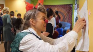 ROTE NASEN Deutschland e.V., Clownvisiten für geflüchtete Kinder und ihren Familien